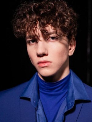9bzc12bs07al-egor-gufranov.jpg