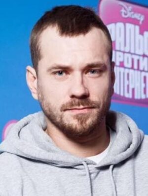 agwbxkgggci0-aleksandr-gorbatov.jpg