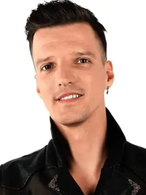 bni8fkg9nb7b-daniil-korolev.jpg