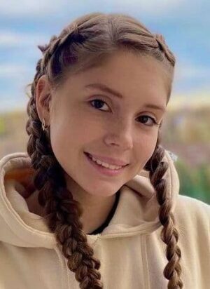 dcoszyjtqgaq-alisa-tishchenko.jpg