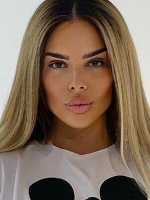 h0sflnkuyhz6-karolina-gote.jpg