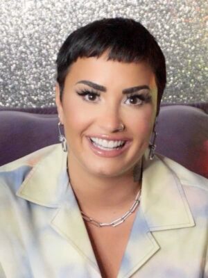 hyc8jqlylnfi-demi-lovato.jpg