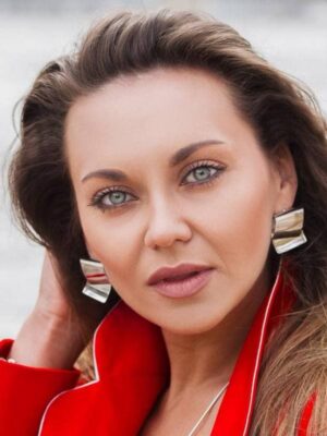iouyhxlbcchd-anna-salivanchuk.jpg