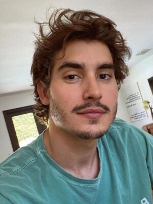 iuzhdbdaouki-genri-zaga.jpg