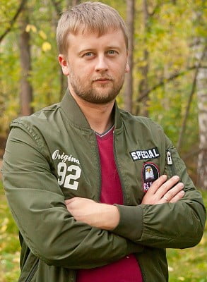 mikhaylov_artyem.jpg