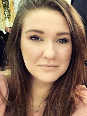 obdvoyqkzcy8-iana-bogushevskaia.jpg