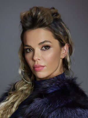x58jcgziibun_karina-zvereva.jpg