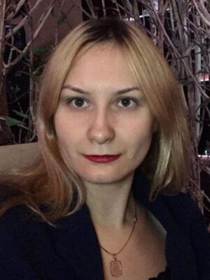 xpoinoqmv5ic-ekaterina-bogdanova.jpg