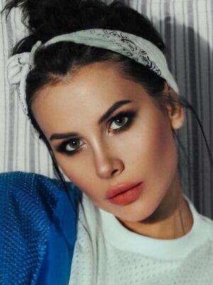 00afvmt9hket-anna-grachevskaya.jpg