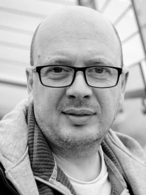 0zl3cnarzpyn-slava-se_bw-img.jpg
