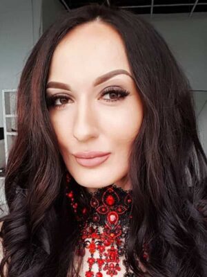 du2k6qh6teoa-ekaterina-lisina.jpg
