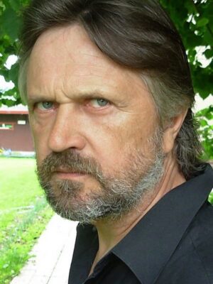 kq9kcwullgoj-vladimir-antonik.jpg