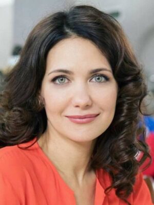 kuwpnyoxrfp8-ekaterina-klimova.jpg