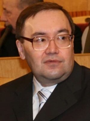 mbvxcbwji17u-ural-rakhimov.jpg