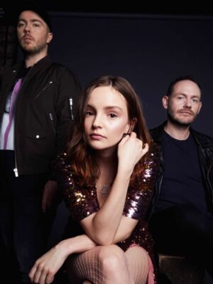 np04hxsc8h88-chvrches.jpg
