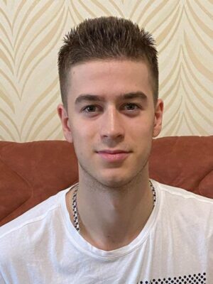 pbgb4coidvc1-iaroslav-askarov.jpg