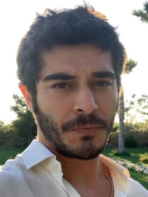 pbyqkhxrimgu-burak-deniz.jpg