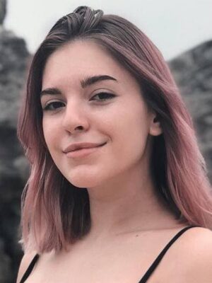q9rlfw9ealhn-uliana-ivashchenko.jpg