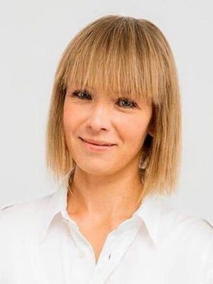 qxvwd54bws3a-vika-gazinskaia.jpg