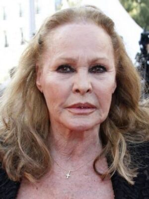 rgd5snyxzpig-ursula-andress.jpg