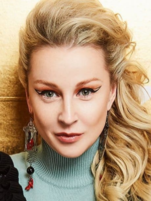 s8tmactgyxkj-olga-medynich.png