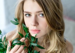 Какая биография российской актрисы Анастасии Уколовой?