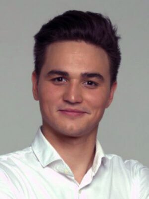 1456432688-aleksandr-molochko.jpg
