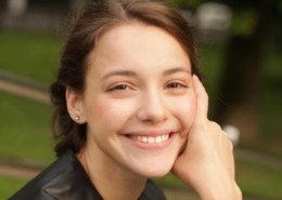 Александра Дроздова — какие личная жизнь и биография, соц сети, фото?