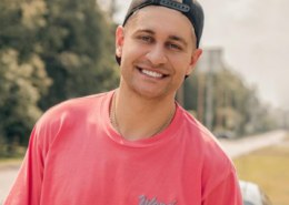 У блогера «Dava» есть дочь?