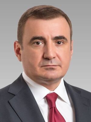 o8sfeewawbjx-aleksei-diumin.jpg